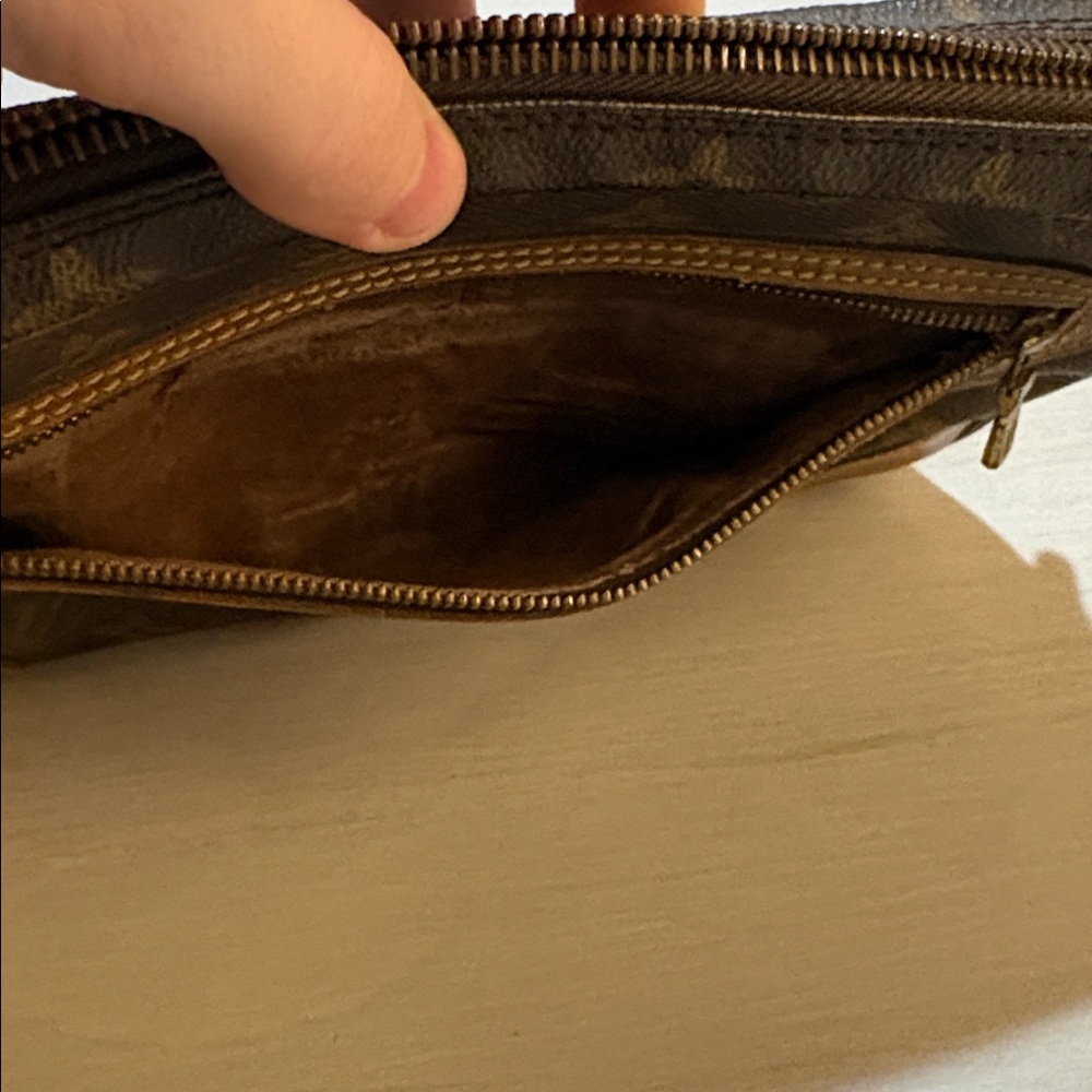 Louis Vuitton Monogram‎ Canvas Cosmetic Pouch Clutch Wristlet Bag - Picture 16 of 16